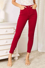 Load image into Gallery viewer, Judy Blue Full Size High Waist Tummy Control Skinny Jeans
