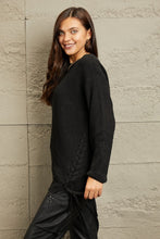 Load image into Gallery viewer, e.Luna Chunk Tunic Sweater
